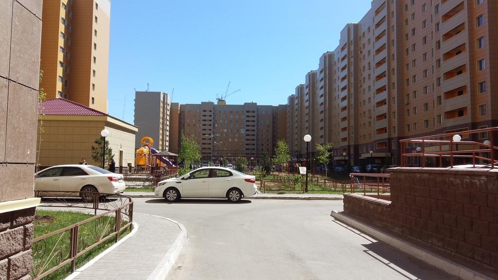 Apartment On Sauran Str Center Astana Luaran gambar