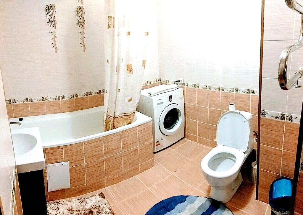 Apartment On Sauran Str Center Astana Luaran gambar